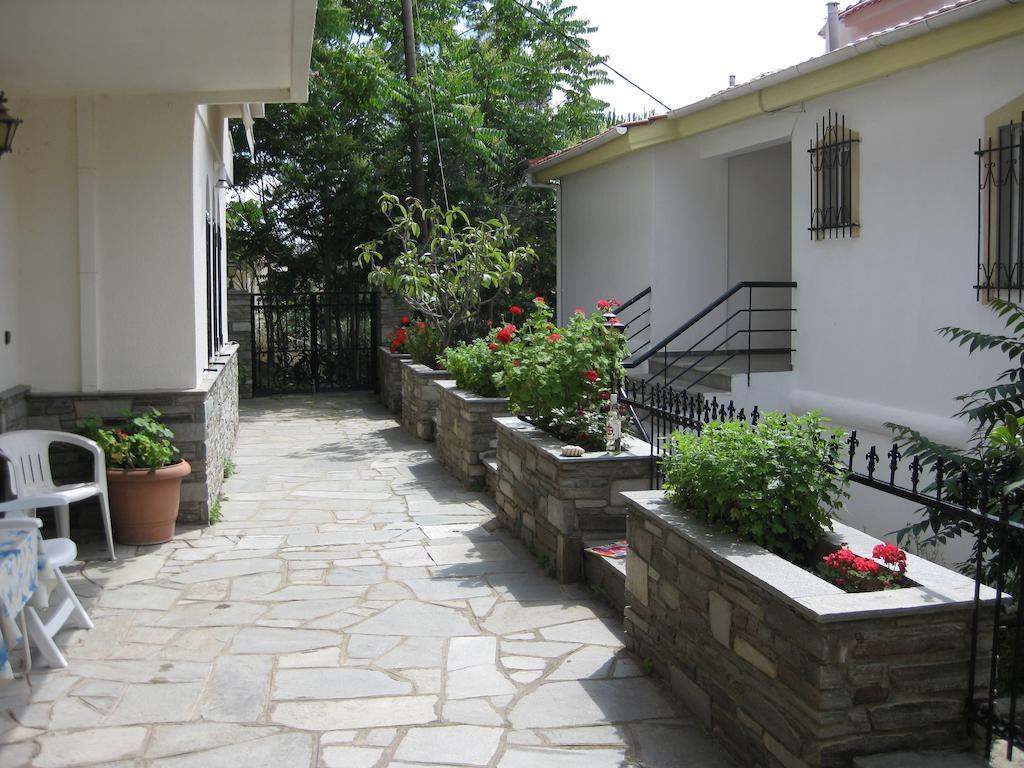 Villa Kirki Nea Iraklitsa Room photo